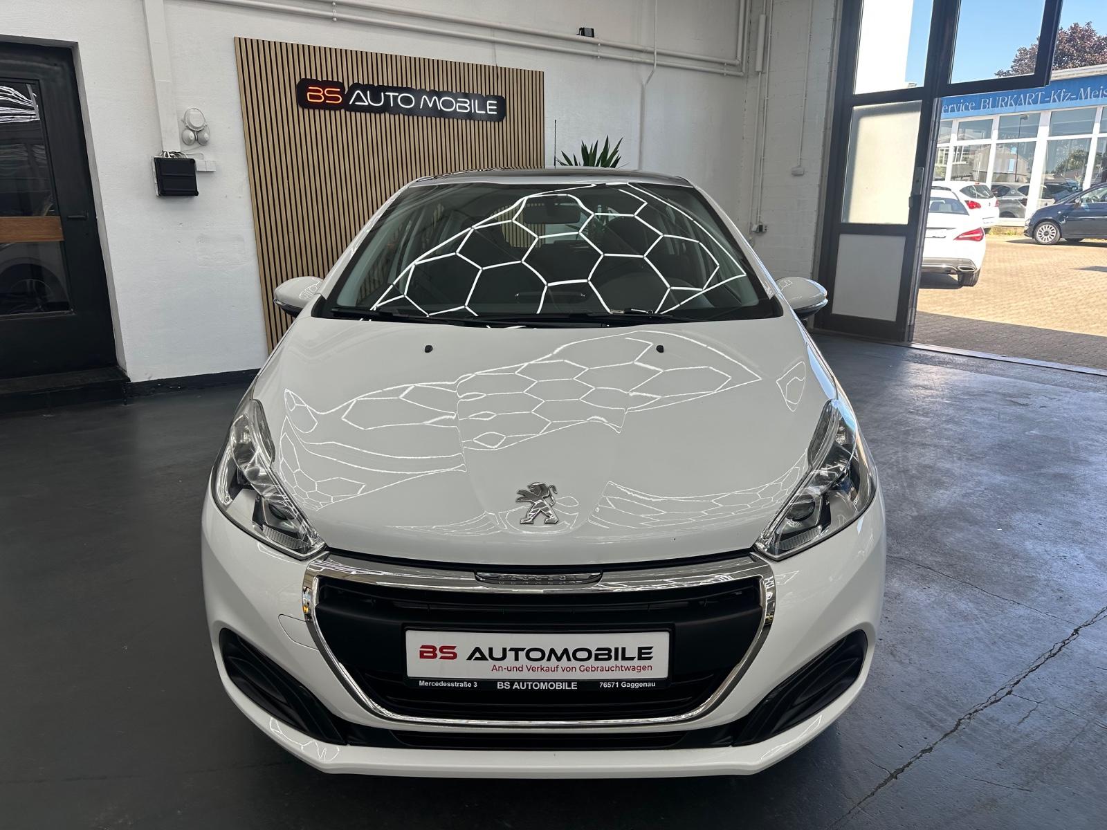 Peugeot 208 Active 1.2 Ltr **70tkm** Panorama-Dach