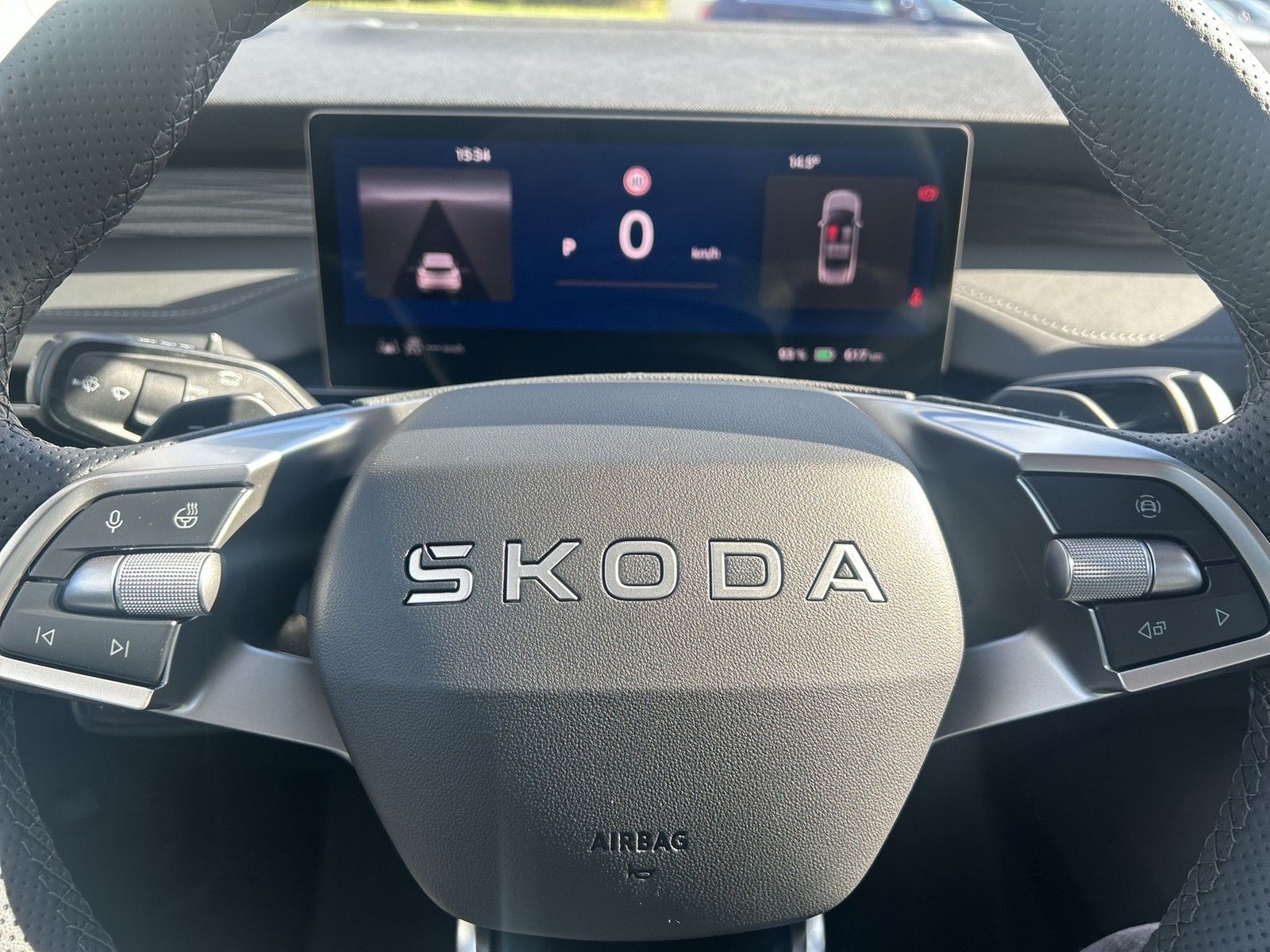 Fahrzeugabbildung SKODA Peaq Selection 90 MATRIX Sonos DCC