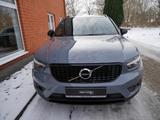 Volvo XC40 D4 AWD R Design ACC, AHK - Volvo: Awd