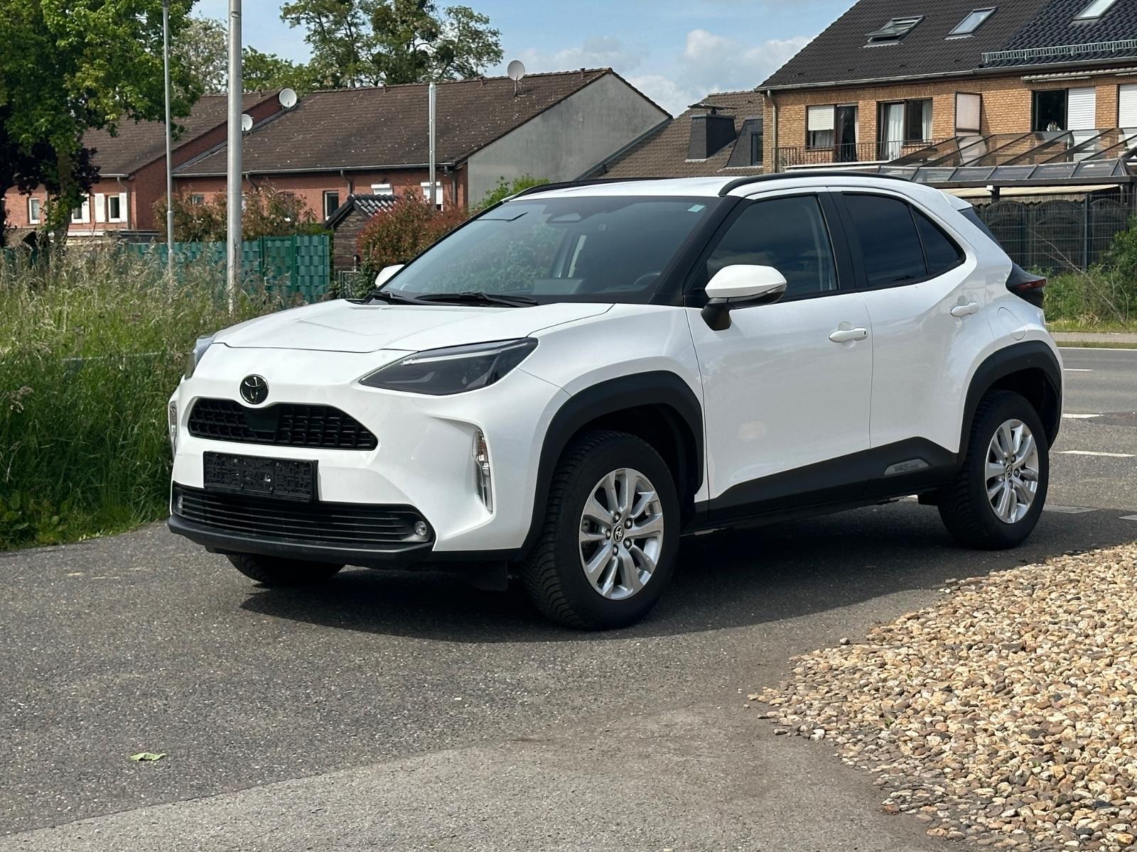 Toyota Yaris Cross 1.5 Hybrid KAMERA*ACC*2- SITZE