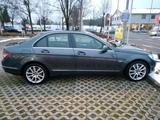 Mercedes-Benz mercedes c klasse avangarde w204 c320/350 ... - Mercedes-Benz C-Klasse W204 mit Diesel-Antrieb