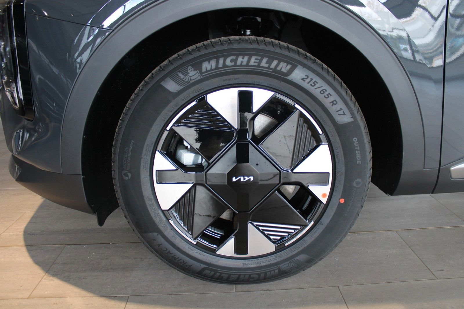Fahrzeugabbildung Kia Sportage 1.6 T-GDI DCT Vision KOMFORT PAKET