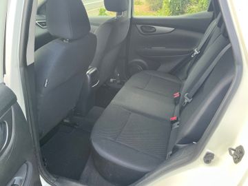 Nissan Qashqai - 11