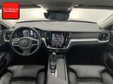 Volvo V60 D4 AWD STANDHZG+AHK+MEMO+360+H/K+INTELLI+ - Volvo V60 Gebrauchtwagen in Berlin