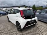 Toyota Aygo AYGO x-play Team D*EURO6*RÜKFA*KLIMA - Toyota Aygo (X) in Nürnberg