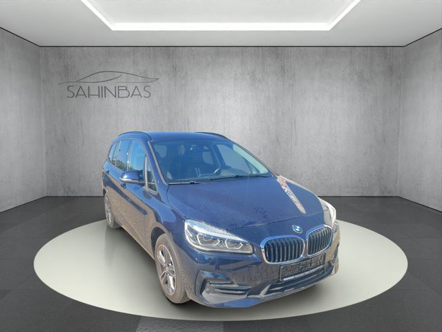 BMW 218d Gran Tourer Sport Line LED/Motor klackert !