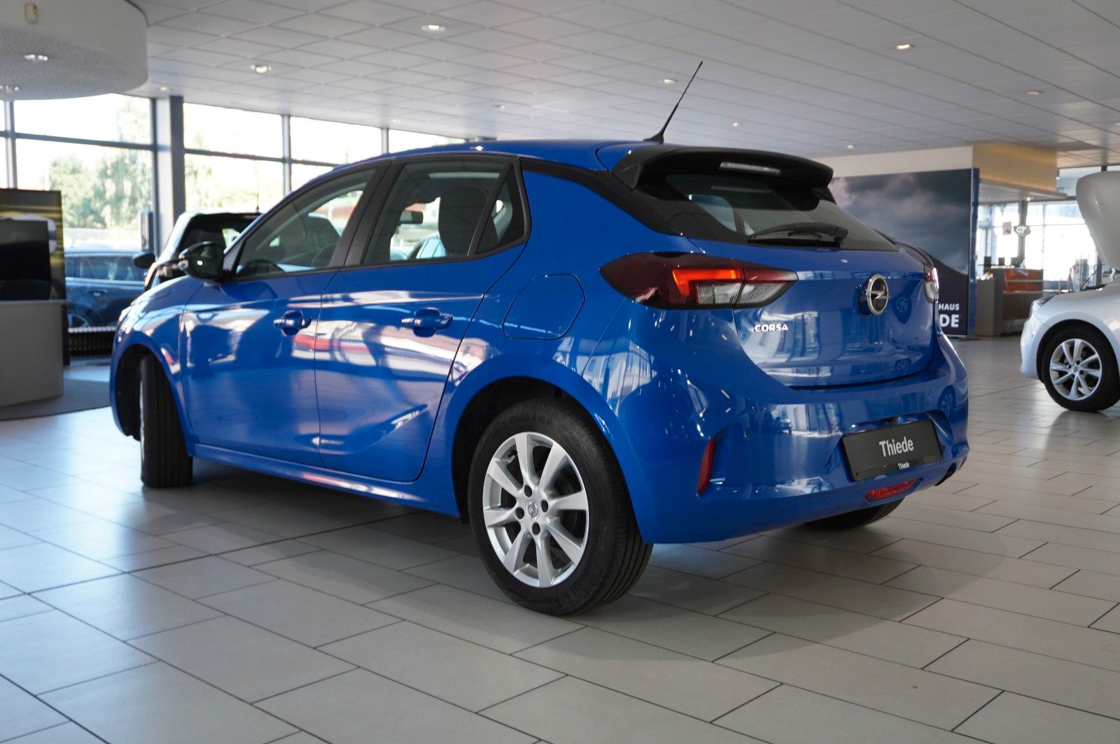 Fahrzeugabbildung Opel Corsa F 1.2 EDITION NAVI/KAMERA/TEMP./PDC/DAB+