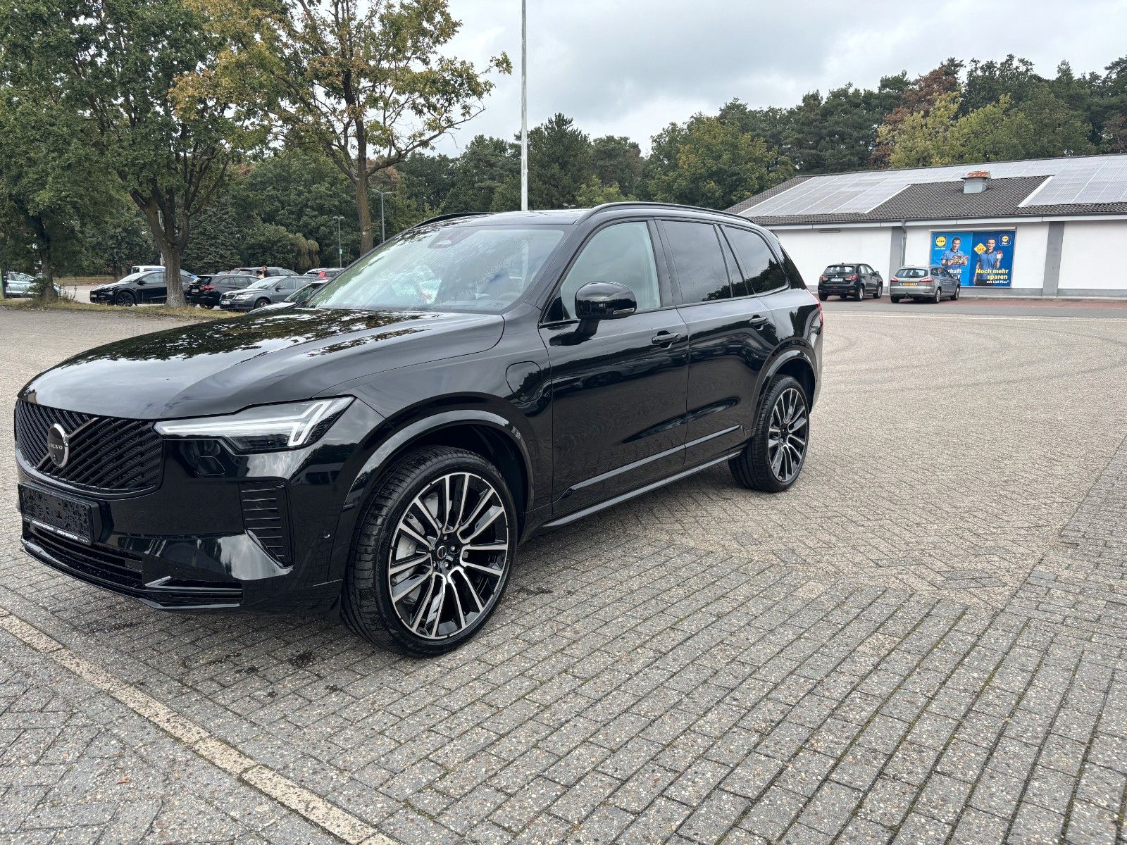 Volvo XC90 Plus Dark Recharge Plug-In Hybrid T8 AWD imagem 3
