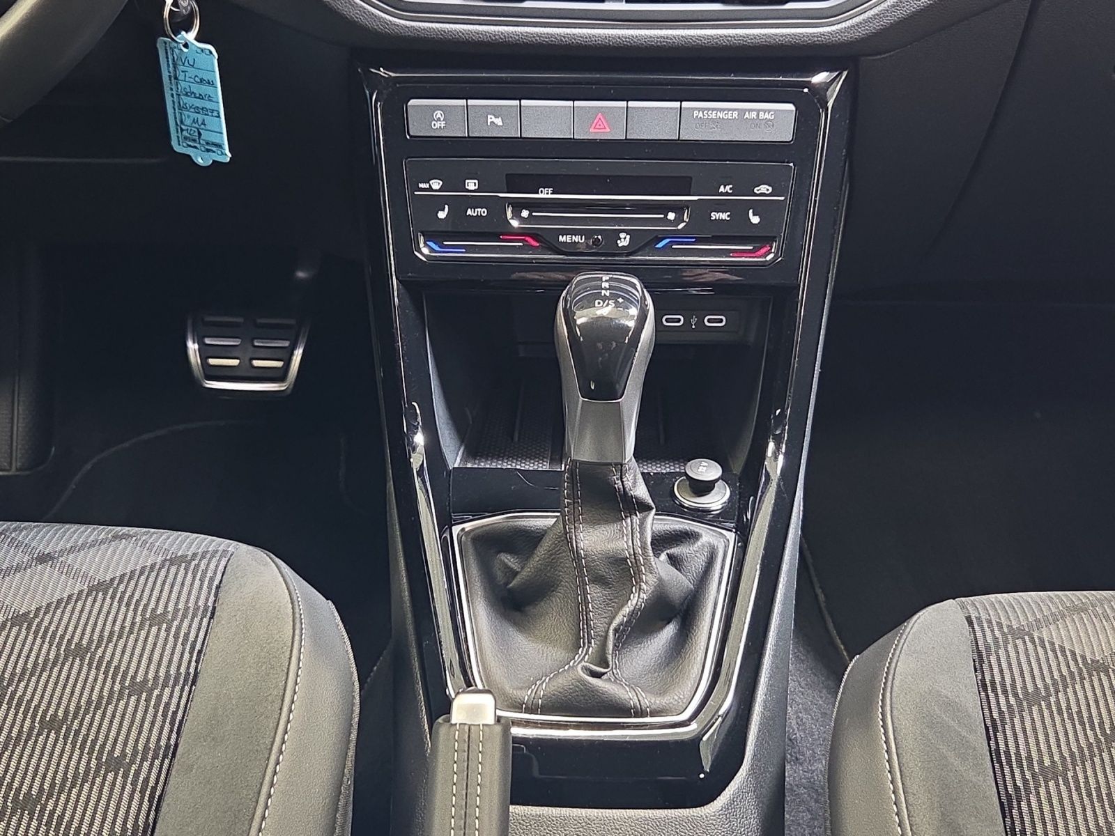 Volkswagen T-Cross - Bild 9