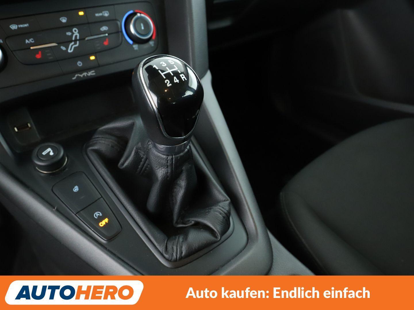 Ford Focus 1.0 EcoBoost Trend*PDC*SHZ*KLIMA*GARANTIE*