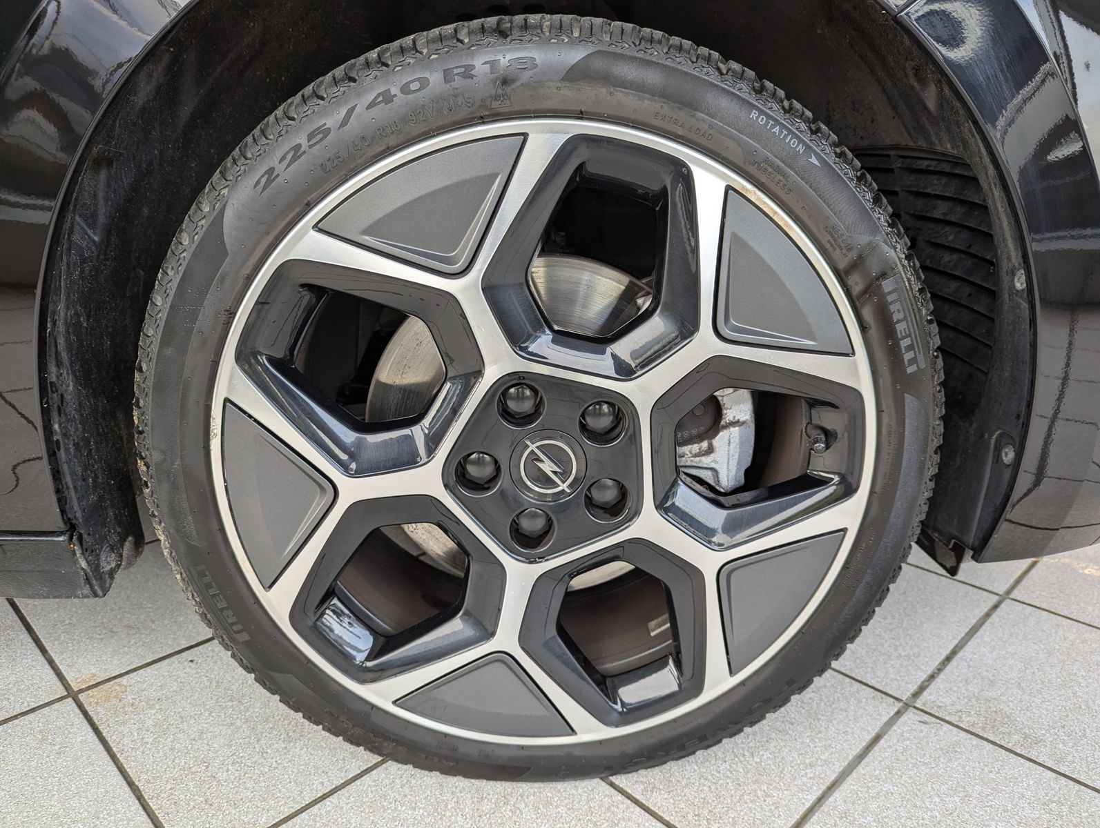 OPEL Astra 1.2 Ultimate Leder-Nappa Sitzlüft AHK Pano - Image 10