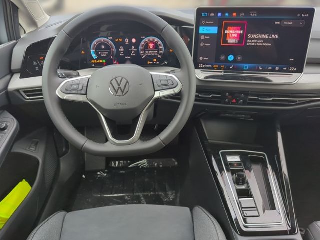 Fahrzeugabbildung Volkswagen Golf Variant Style 2,0 l TDI SCR 110 kW (150 PS)