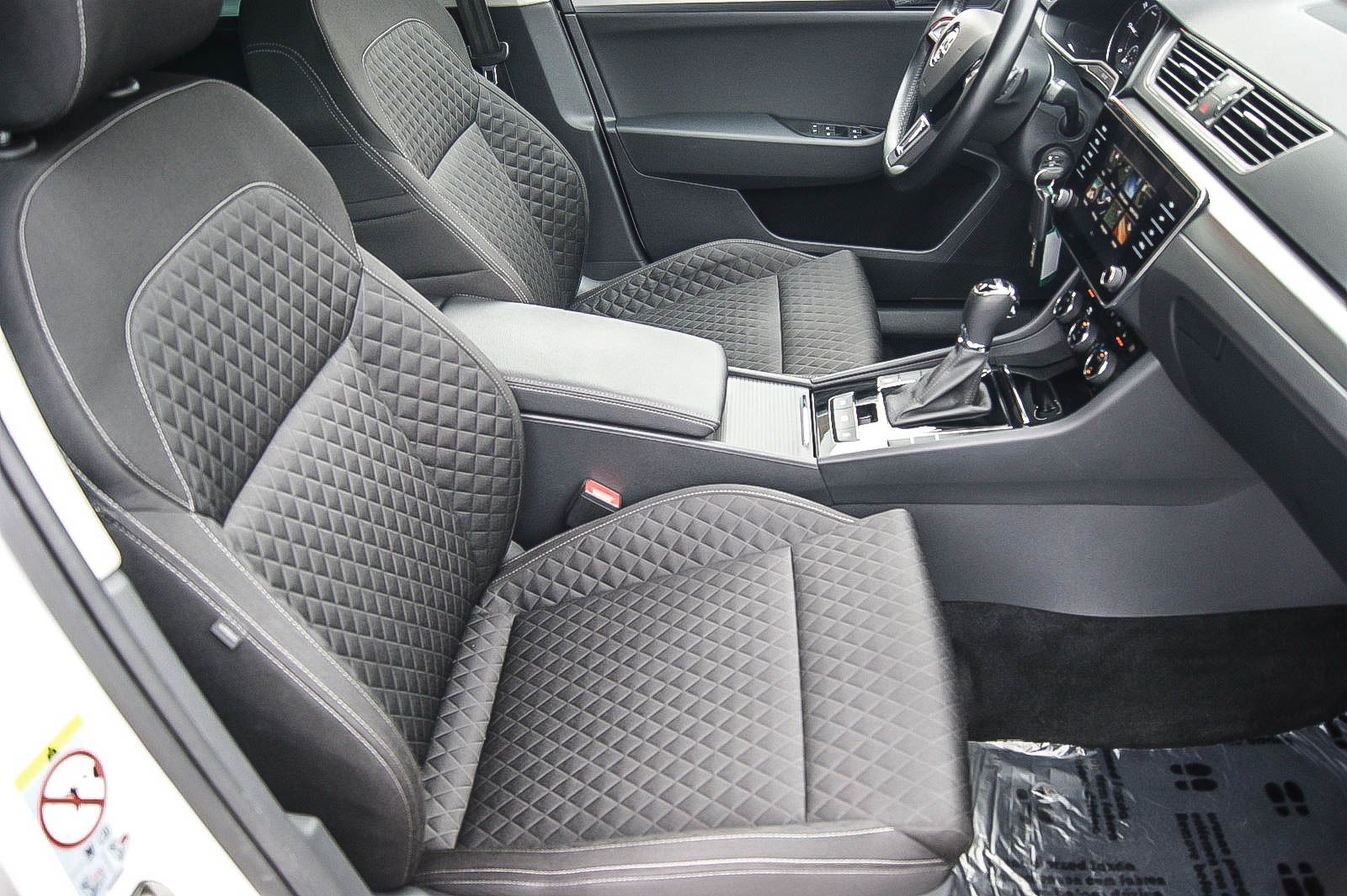 Fahrzeugabbildung SKODA Superb Combi 20TDI Style DSG NAVI AMUNDSEN XENON