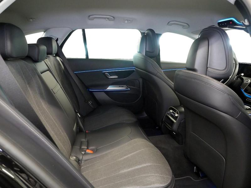 Mercedes-Benz E 220 d T // AVANTGARDE AHK DISTR KAMERA SPUR