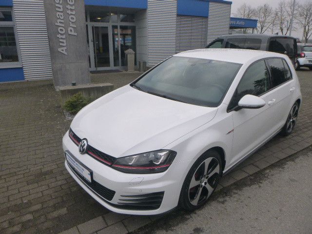 Volkswagen Golf VII 2.0 TSi "GTI"