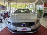 Volvo S60 Lim. Business Edition+NAVI+TEILLEDER+XENON+ - Volvo S60 mit Diesel-Antrieb