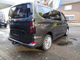 Ford Tourneo Custom Bus 320 L1 Tourneo Titanium FWD - Ford Tourneo Custom Titanium mit Diesel-Antrieb