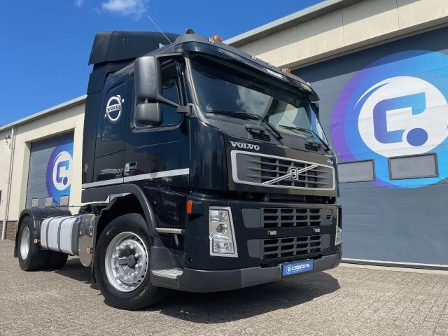 Volvo FM 300 4x2 Euro 5 - Year 2007 - Km 871.767 - 2 D