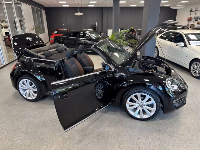 Volkswagen Beetle Cabriolet Allstar|DSG|R-Line|Kamera|Xenon