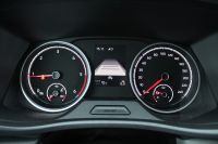 Volkswagen T6.1 Kombi 150PS LED AHK Standhzg Campervorber.