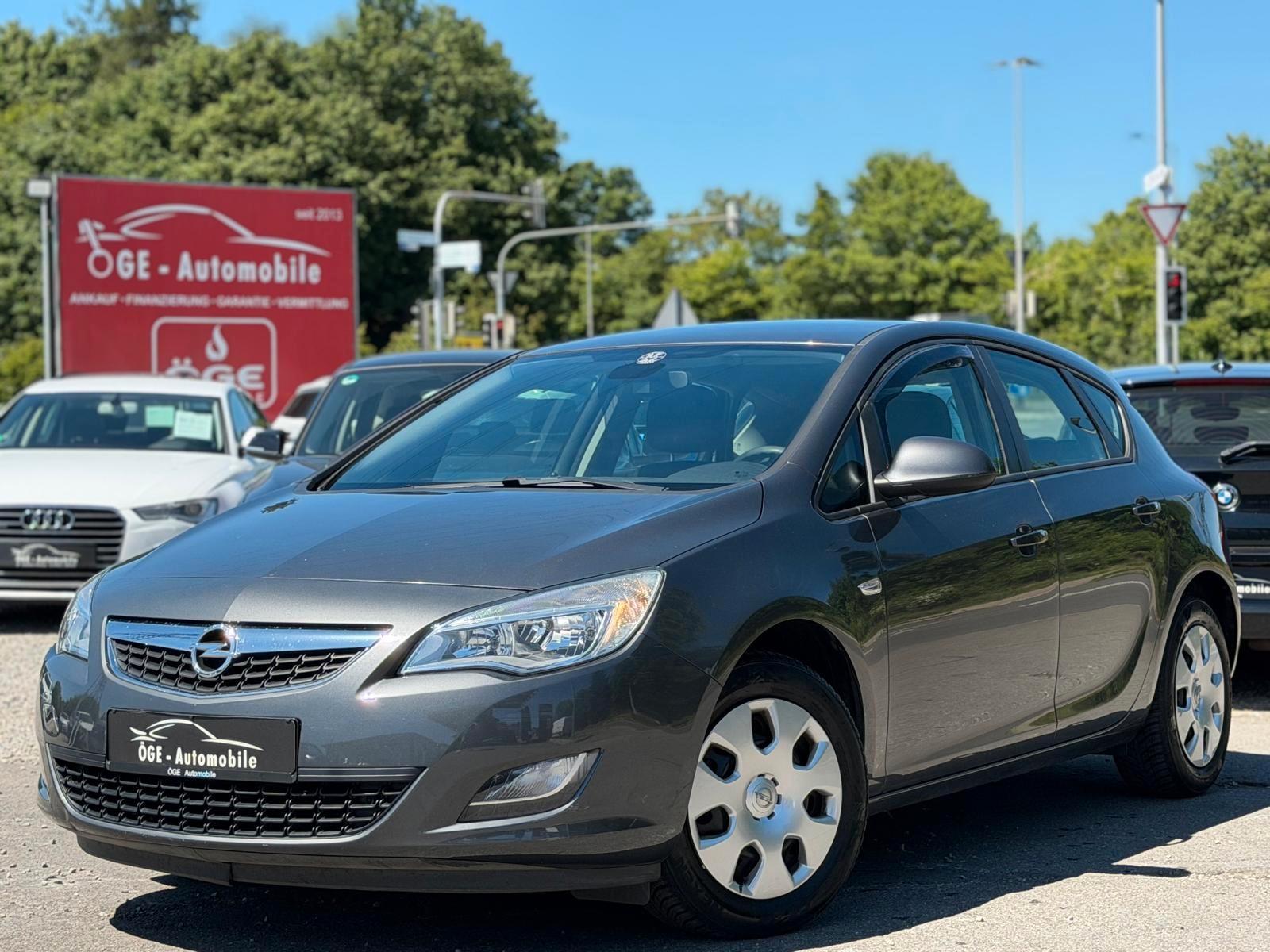 Opel Astra J 1.4 Lim. 5-trg. Selection Sitzhzg./TÜV