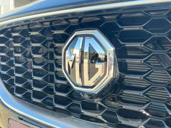 MG ZS 1.5 VTi Luxury 360 SpurH LED Leder PDC