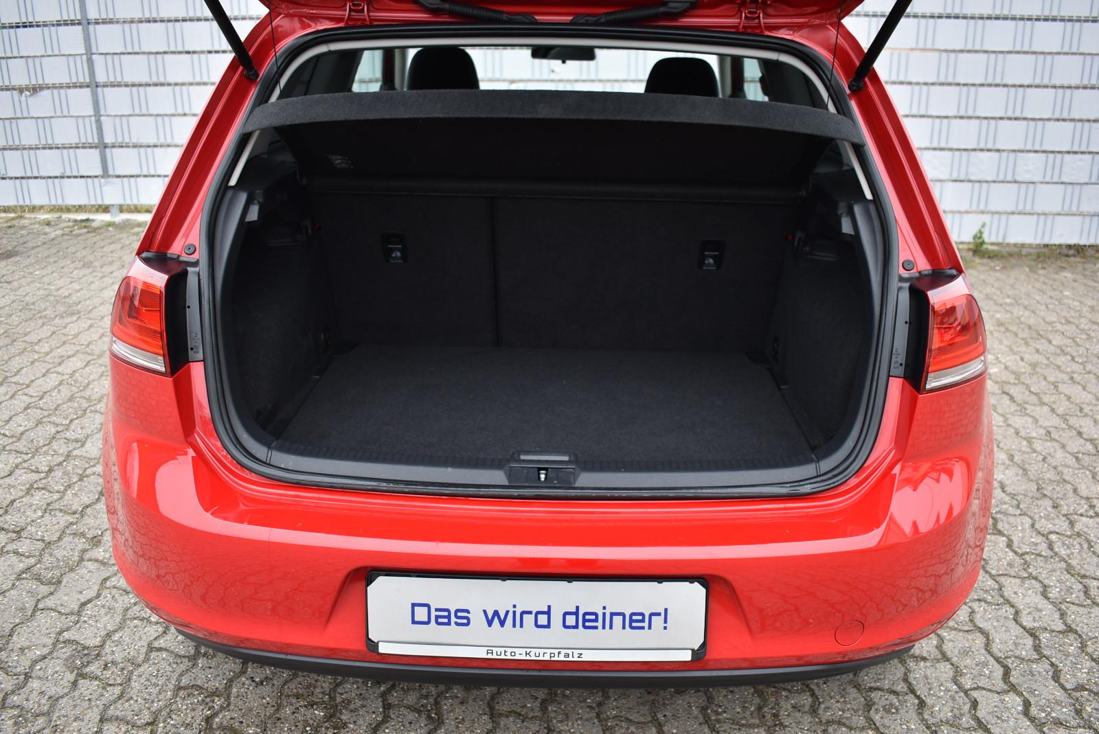 Volkswagen Golf VII Trendline 2.Hand erst 81000KM Tüv NEU