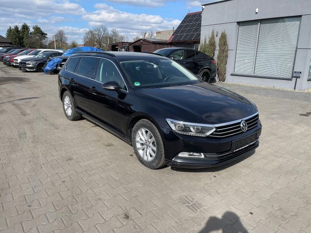 Volkswagen Passat 2.0 TDI Climatronic Navi