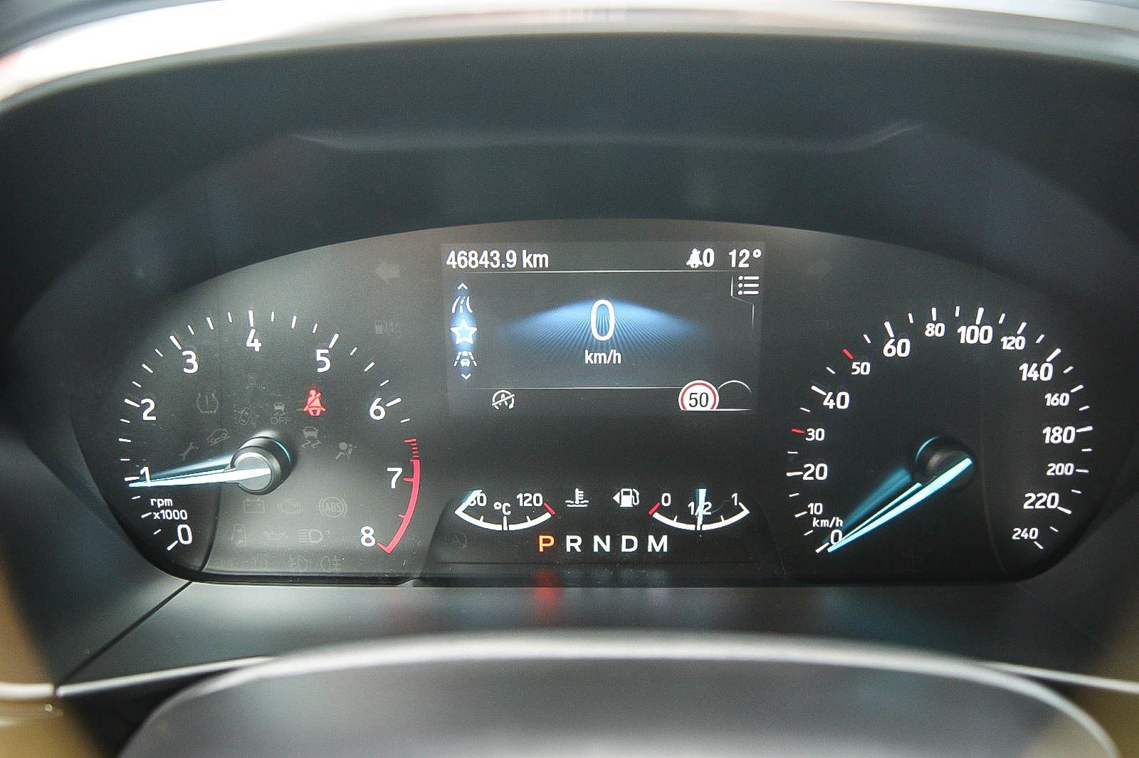Fahrzeugabbildung Ford Focus 1.5 Aut 8G Titanium HOKKAIDO LED B&O ANHZV