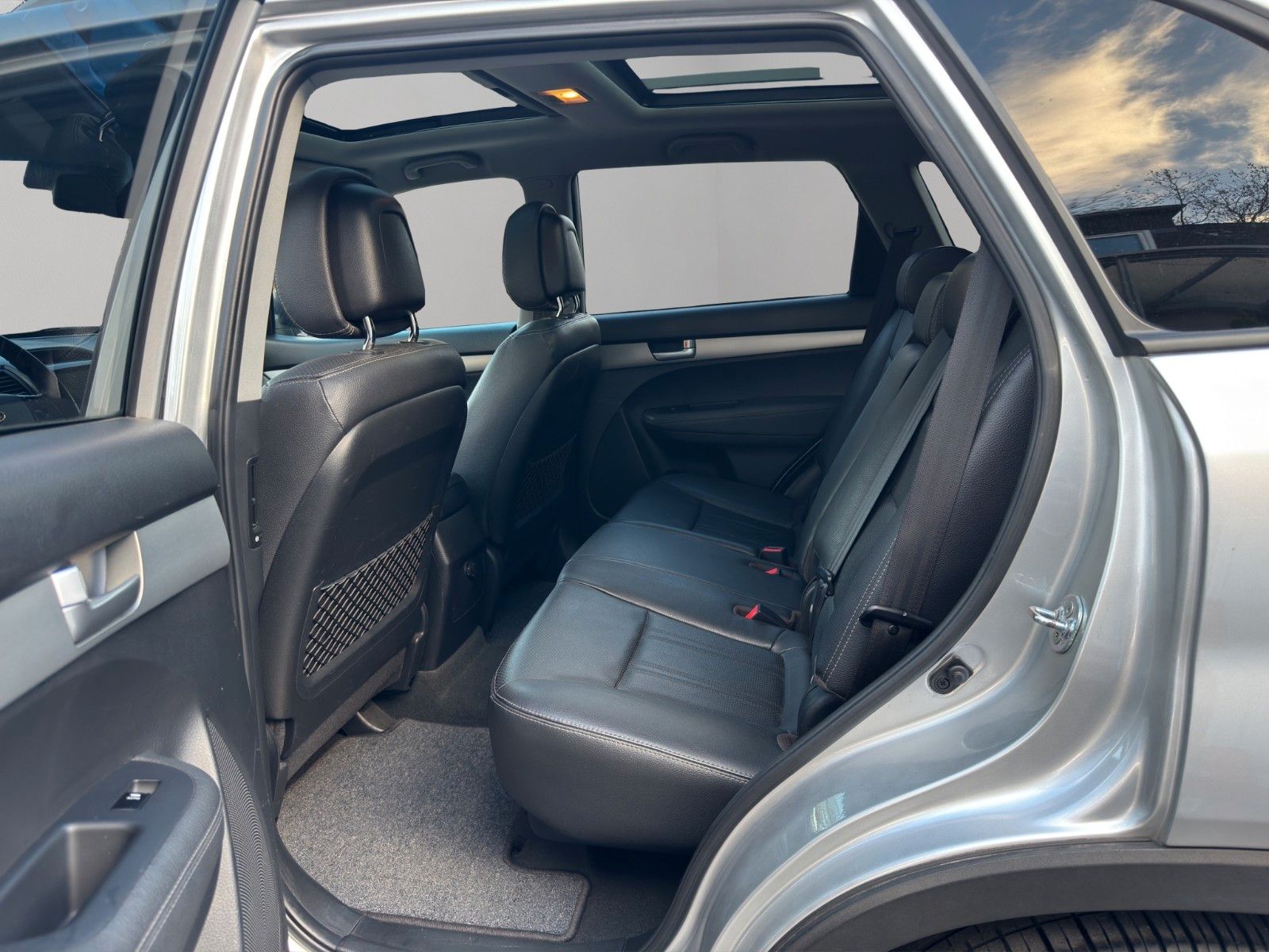 Fahrzeugabbildung Kia Sorento Spirit 4WD Automatik/Leder/Navi/Kamara/