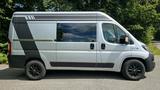 Peugeot *Neuwagenzustand* Boxer L2H2 Premium 435 BlueHDi - Peugeot Boxer mit Diesel-Antrieb: Navigationssystem, Van