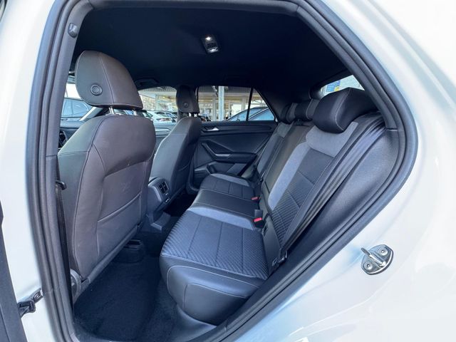 T-Roc R-Line 1.5 TSI DSG ACC/AHK/NAVI/RFK/SHZ