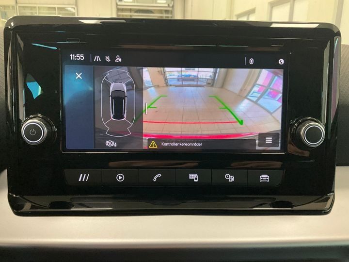 Fahrzeugabbildung SEAT Arona FR TSI DSG *Cam*LED*PDC*Sitzhzg*ACC*APP*