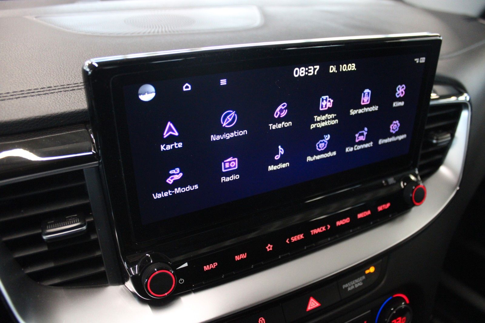 Fahrzeugabbildung Kia cee'd / Ceed Spirit Aut. LED NAVI ACC BLIS uvm.