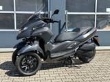 Yamaha TriCity 300 - YAMAHA TRICITY 300