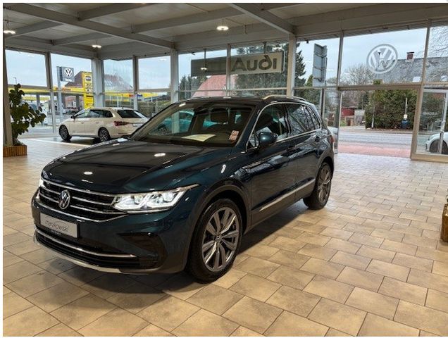 Volkswagen Tiguan Elegance 2.0TDI DSG LEDER+IQ.Light +EasyO