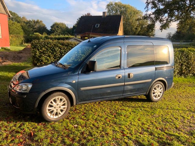 Opel Combo CDTI 1.3 Minicamper