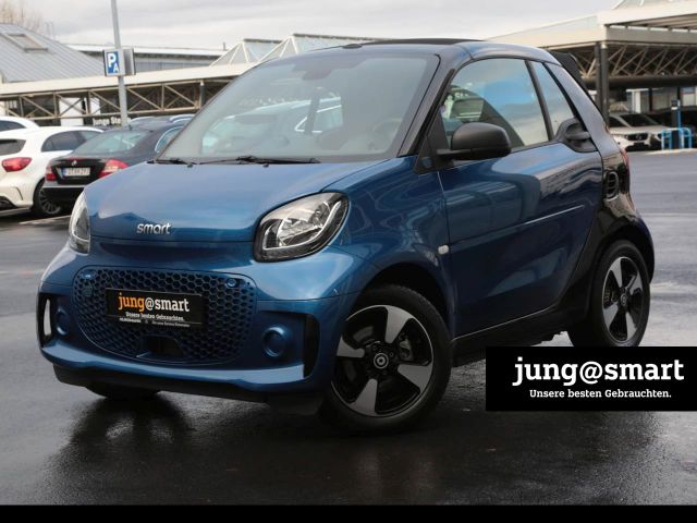 Smart EQ fortwo cabrio Advanced-Paket Ladekabel-Paket