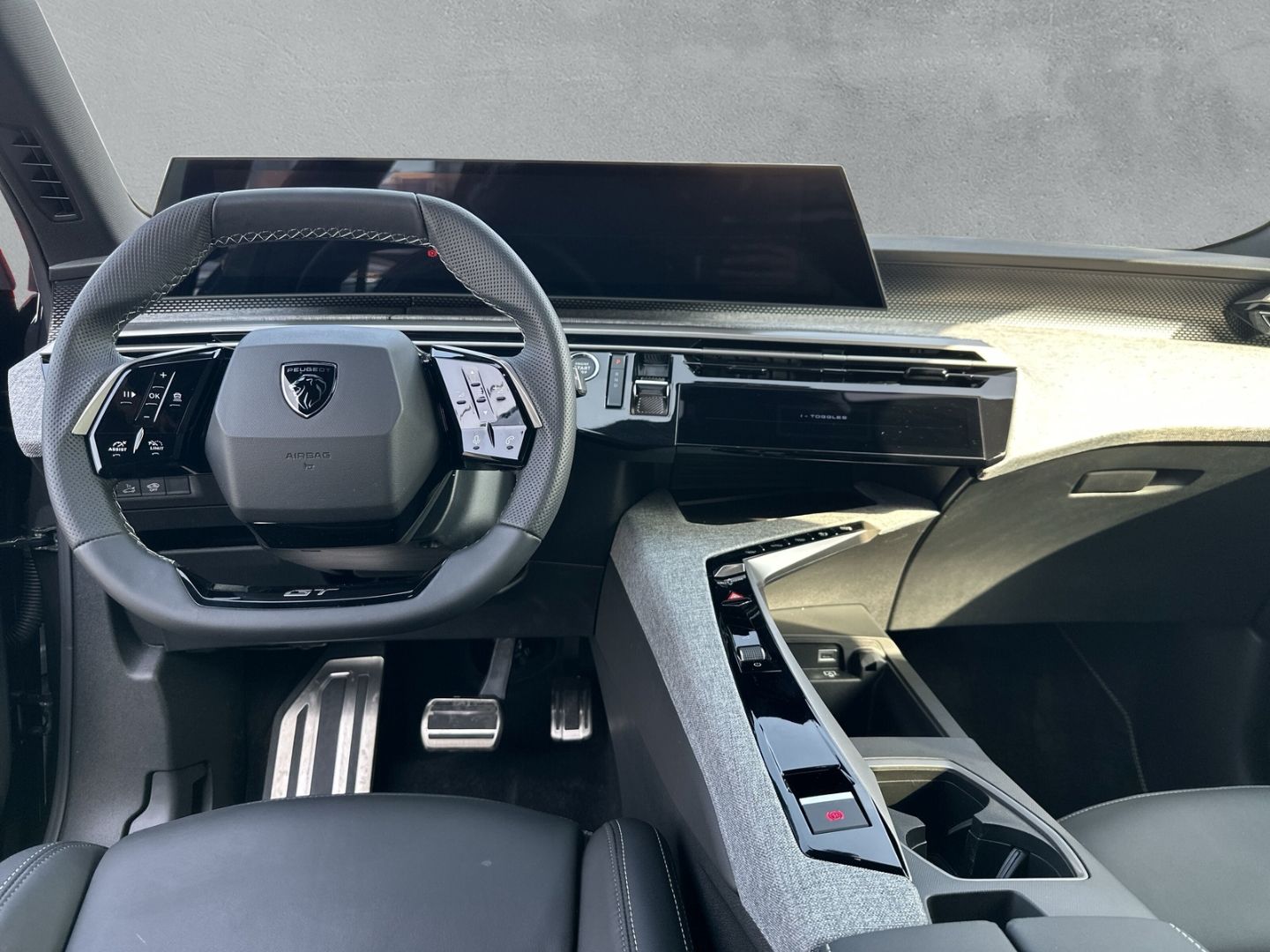 Fahrzeugabbildung Peugeot 3008 Dual-Elektromotor 325 Launch Edition Elektr