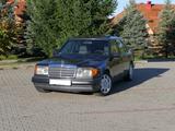 Mercedes-Benz W124 250 TD