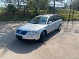 Volkswagen NEU TÜV Passat V6 193PS 4x4 Benzin/Gas - Volkswagen Passat aus 2001: Kombi