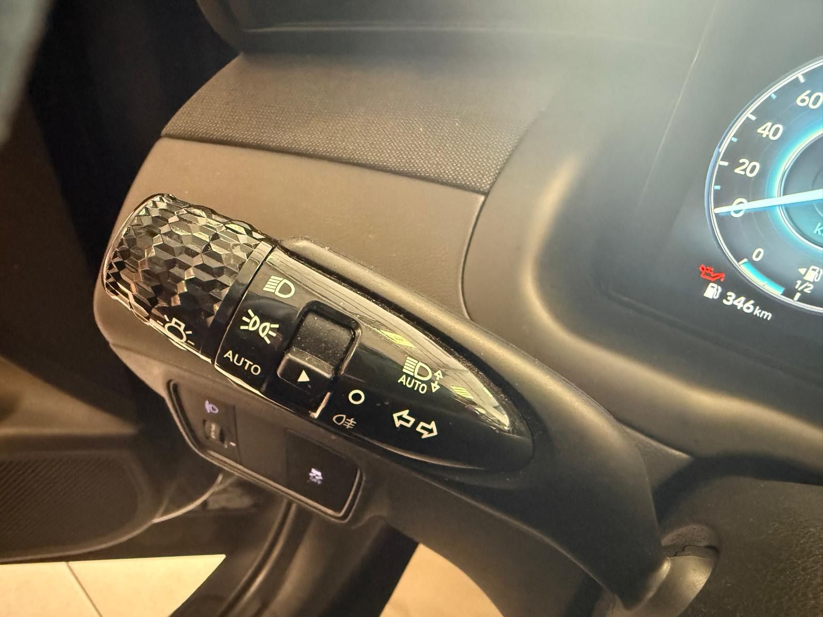 Fahrzeugabbildung Hyundai Tucson Select Mild-Hybrid 4WD / AHK / LED / NAVI