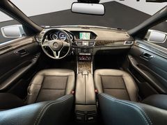 MERCEDES-BENZ E 350  Avantgarde 4Matic Edition Navi LED PDC