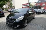 Peugeot 208 Allure, Navi, Sitzheizung - Peugeot 208 Gebrauchtwagen in Berlin