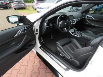 BMW M4 - 12