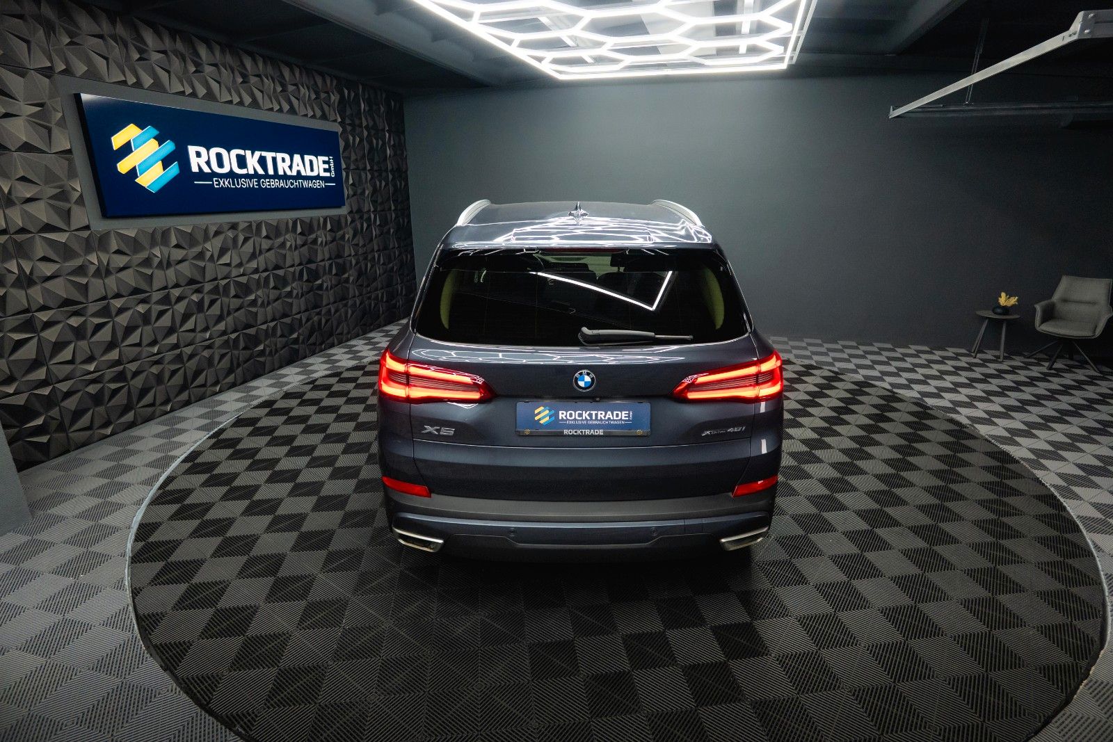 Fahrzeugabbildung BMW X5 xDrive 40i X-Line Sport *Massage*Head Up*ACC*