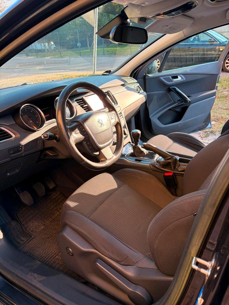 Peugeot 508 2012 — photo 12