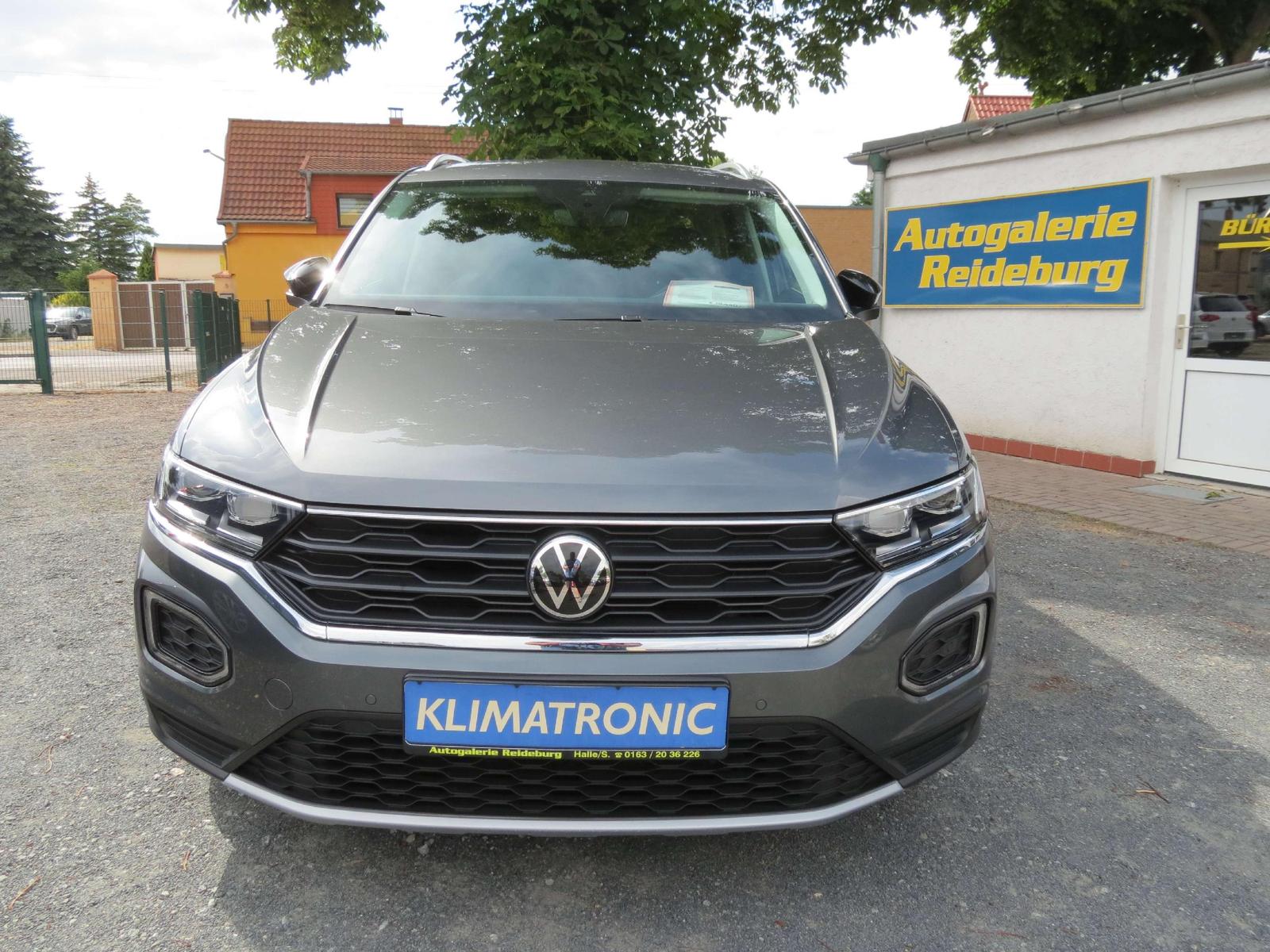 Volkswagen T-Roc United 2.Hd. LED AHK NAVI Klimaaut. SHZ, миниатюра 2