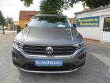 Volkswagen T-Roc United 2.Hd.  LED  AHK  NAVI Klimaaut. SHZ - Pickup bis 20.000 Euro