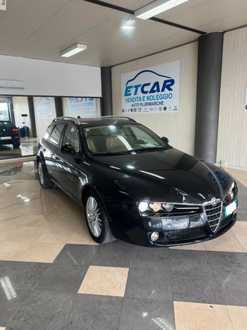 Alfa Romeo 159 1.9 JTDm 16V Sportwagon Exclusive